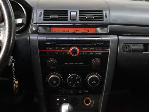 Mazda 3 I (BK) Рестайлинг с пробегом 2008 года, цена 659 000 рублей, 227731 км, седан, Автокод Объявления