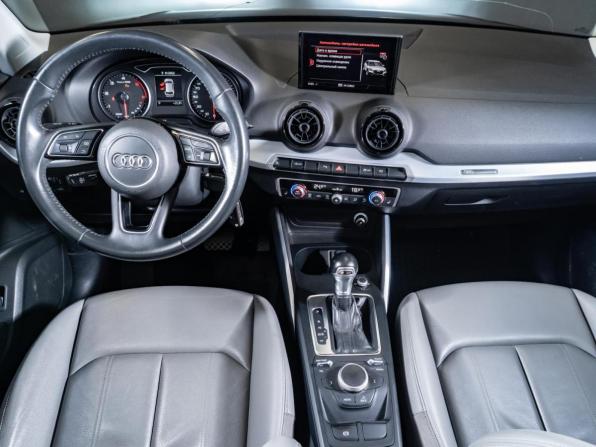 Audi Q2 I с пробегом 2018 года, цена 2 320 000 рублей, 110171 км, внедорожник, Автокод Объявления
