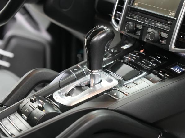 Porsche Cayenne II (958) с пробегом 2011 года, цена 2 850 000 рублей, 165500 км, внедорожник, Автокод Объявления