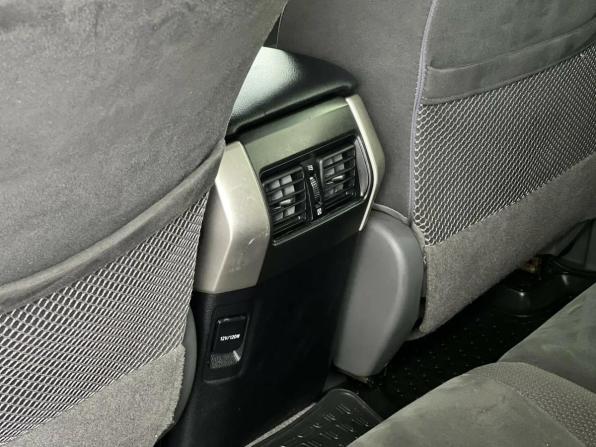 Toyota Land Cruiser Prado 150 Series с пробегом 2012 года, цена 2 395 000 рублей, 290892 км, внедорожник, Автокод Объявления