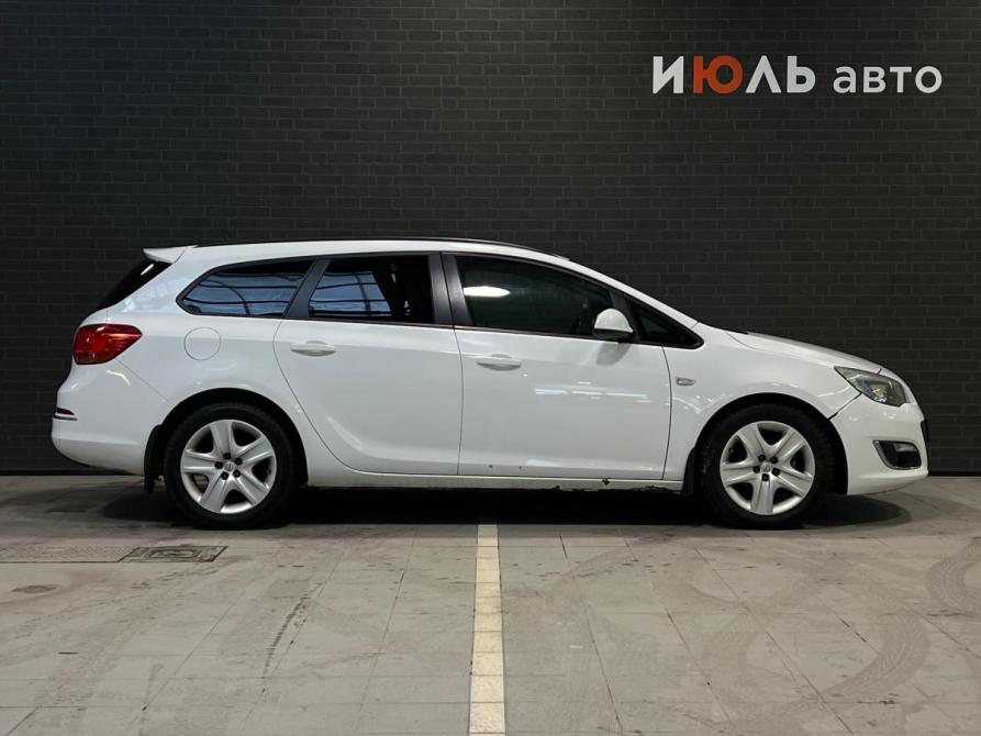 Opel Astra J Рестайлинг Челябинск  - изображение 4
