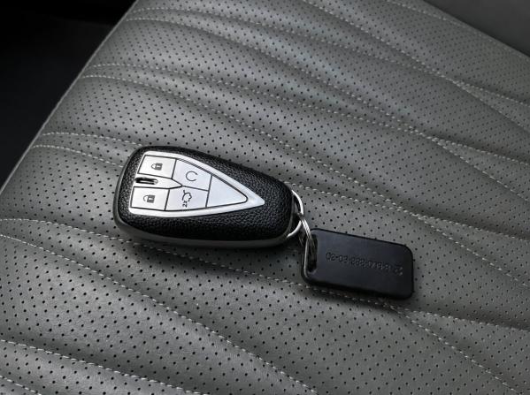 Changan Lamore с пробегом 2023 года, цена 1 799 500 рублей, 100538 км, седан, Автокод Объявления