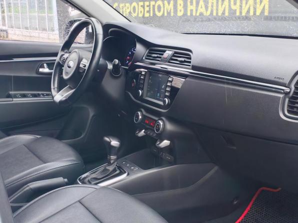 Kia Rio IV с пробегом 2018 года, цена 1 399 000 рублей, 126224 км, хэтчбек, Автокод Объявления