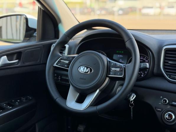 Kia Sportage IV Рестайлинг с пробегом 2018 года, цена 1 800 000 рублей, 88195 км, внедорожник, Автокод Объявления