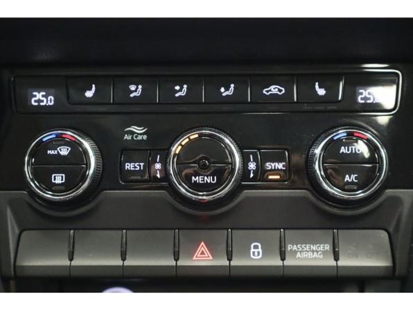 Skoda Kodiaq I с пробегом 2019 года, цена 2 291 000 рублей, 128879 км, внедорожник, Автокод Объявления