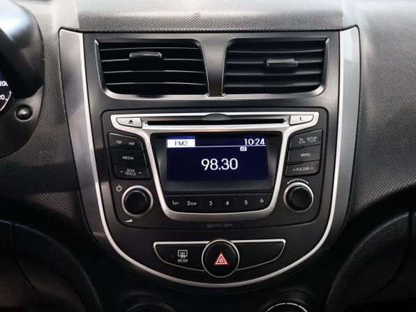 Hyundai Solaris I Рестайлинг с пробегом 2016 года, цена 978 000 рублей, 46240 км, седан, Автокод Объявления