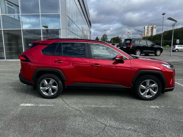 Toyota RAV4 V (XA50) с пробегом 2021 года, цена 3 795 000 рублей, 37070 км, внедорожник, Автокод Объявления