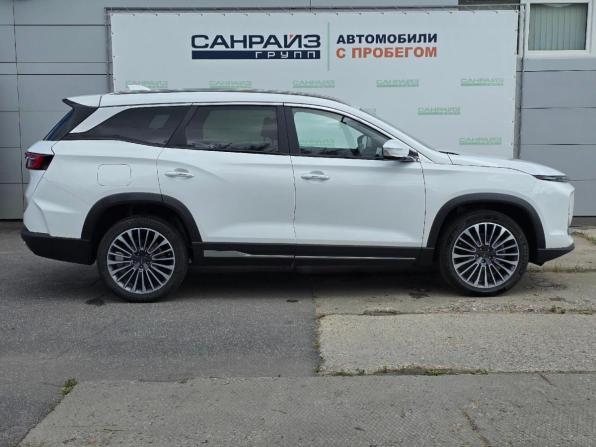 Soueast S09 с пробегом 2024 года, цена 3 300 000 рублей, 5157 км, внедорожник, Автокод Объявления