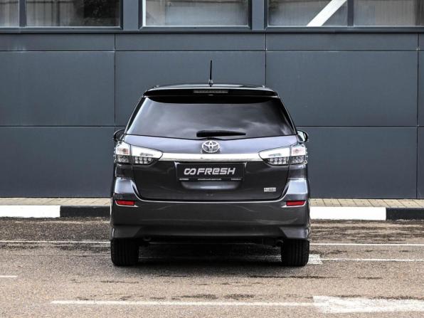 Toyota Wish II Рестайлинг с пробегом 2015 года, цена 1 499 000 рублей, 102191 км, минивэн, Автокод Объявления