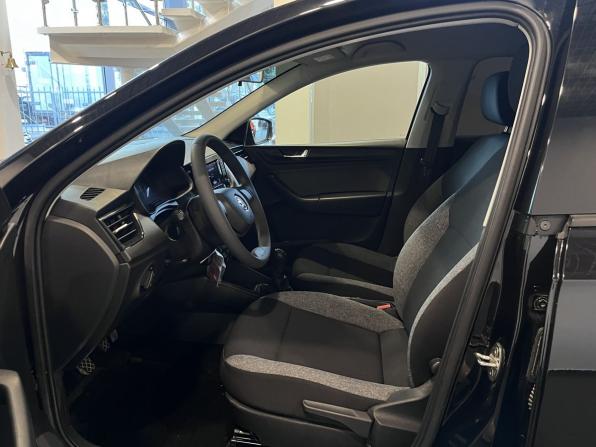 Skoda Rapid II с пробегом 2021 года, цена 1 315 000 рублей, 81135 км, лифтбек, Автокод Объявления