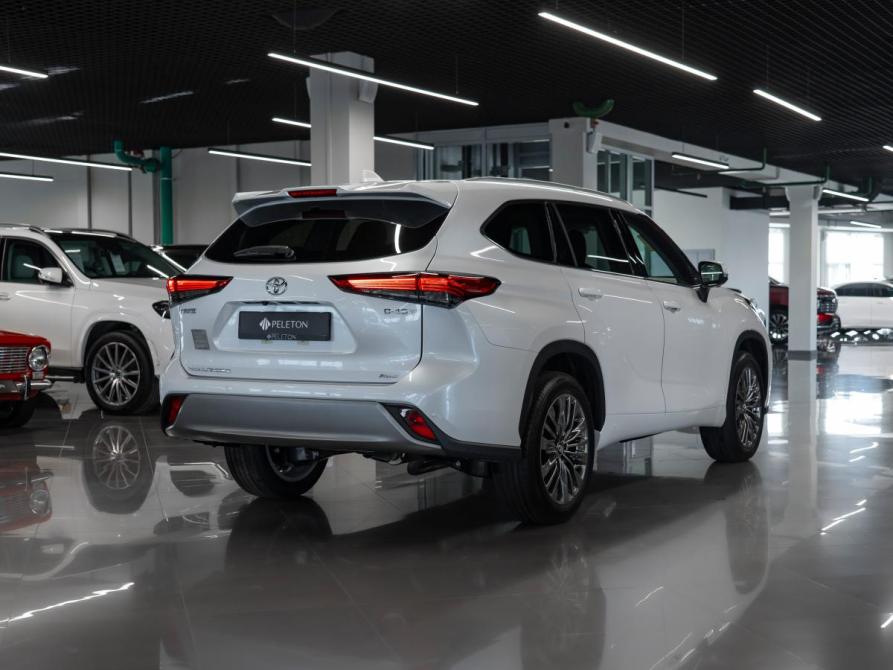 Toyota Highlander IV (XU70) Москва  - изображение 4