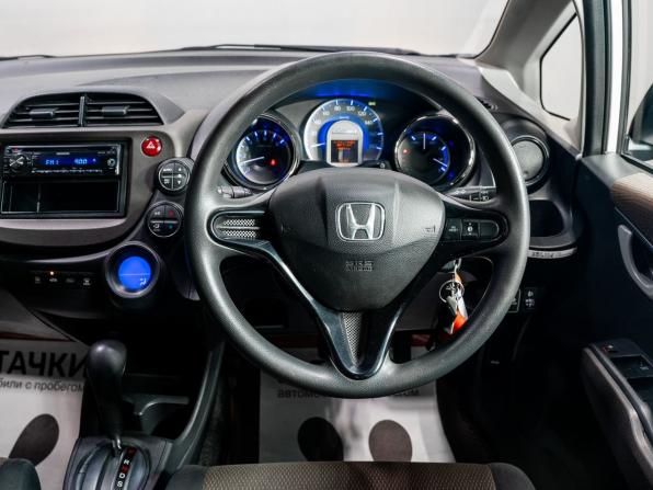Honda Fit Shuttle I с пробегом 2012 года, цена 940 000 рублей, 179800 км, универсал, Автокод Объявления