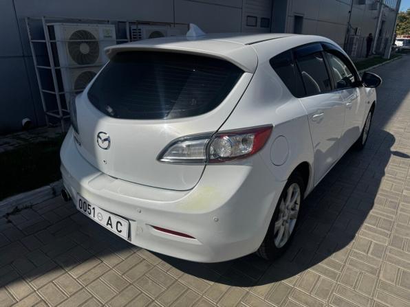 Mazda 3 II (BL) Рестайлинг с пробегом 2011 года, цена 849 900 рублей, 262170 км, хэтчбек, Автокод Объявления