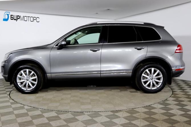 Volkswagen Touareg II Рестайлинг с пробегом 2016 года, цена 2 949 990 рублей, 101107 км, внедорожник, Автокод Объявления