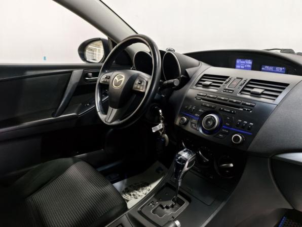Mazda 3 II (BL) Рестайлинг с пробегом 2012 года, цена 904 000 рублей, 171931 км, седан, Автокод Объявления