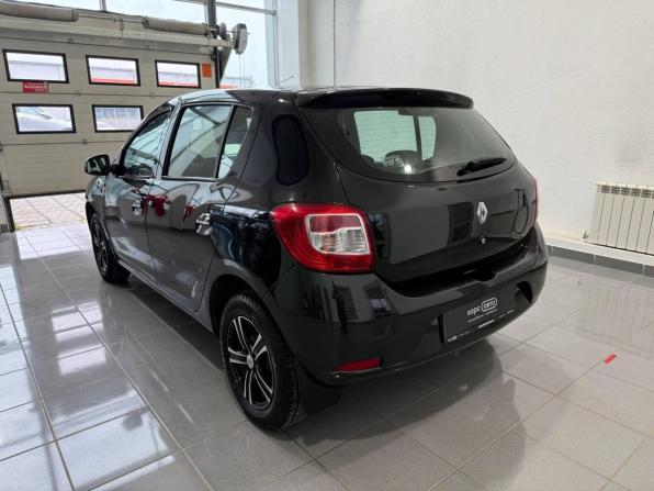Renault Sandero II с пробегом 2014 года, цена 700 000 рублей, 130868 км, хэтчбек, Автокод Объявления