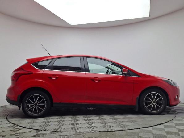 Ford Focus III с пробегом 2013 года, цена 709 000 рублей, 198374 км, хэтчбек, Автокод Объявления