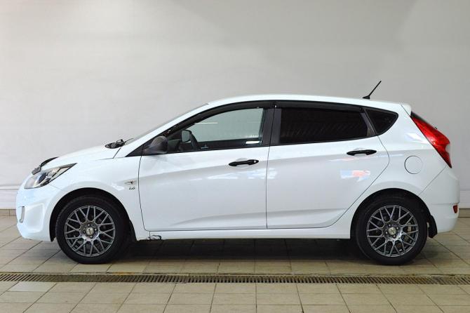 Hyundai Solaris I с пробегом 2012 года, цена 625 000 рублей, 184500 км, хэтчбек, Автокод Объявления