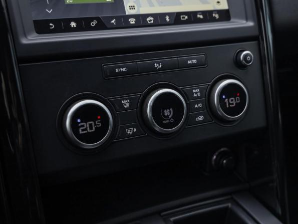 Land Rover Discovery V с пробегом 2019 года, цена 3 275 000 рублей, 148952 км, внедорожник, Автокод Объявления