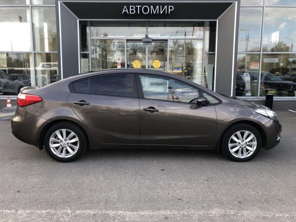 Kia Cerato III с пробегом 2015 года, цена 1 059 000 рублей, 196571 км, седан, Автокод Объявления