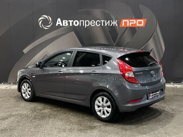 Hyundai Solaris I Рестайлинг с пробегом 2016 года, цена 1 025 000 рублей, 105307 км, хэтчбек, Автокод Объявления