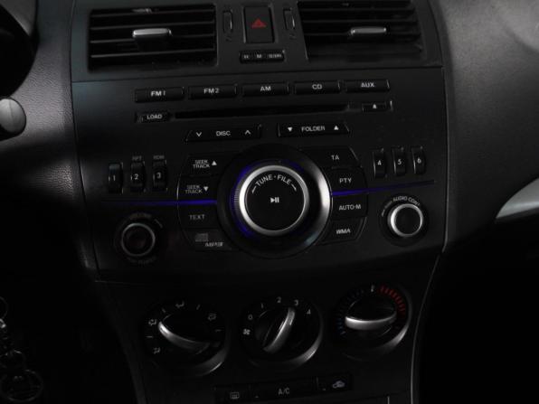 Mazda 3 II (BL) Рестайлинг с пробегом 2013 года, цена 939 000 рублей, 190791 км, седан, Автокод Объявления