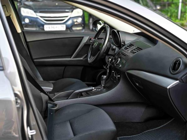 Mazda 3 II (BL) Рестайлинг с пробегом 2012 года, цена 760 000 рублей, 240998 км, хэтчбек, Автокод Объявления