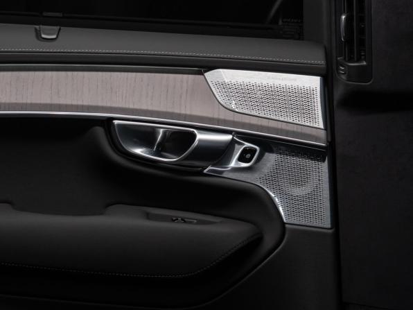 Новый Volvo XC90 II Рестайлинг 2 2026 года, цена 11 250 000 рублей, внедорожник, Автокод Объявления