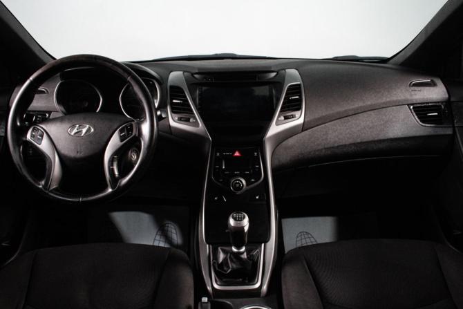 Hyundai Elantra V (MD) Рестайлинг с пробегом 2014 года, цена 979 000 рублей, 180000 км, седан, Автокод Объявления
