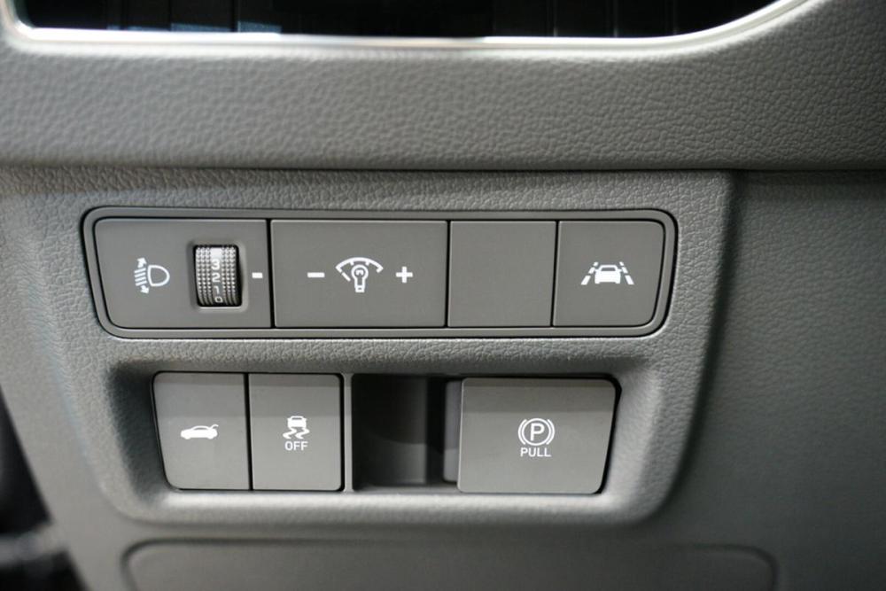 Hyundai Sonata VIII (DN8) Крым  - изображение 11