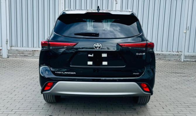 Toyota Highlander IV (XU70) с пробегом 2026 года, цена 5 577 000 рублей, 5 км, внедорожник, Автокод Объявления