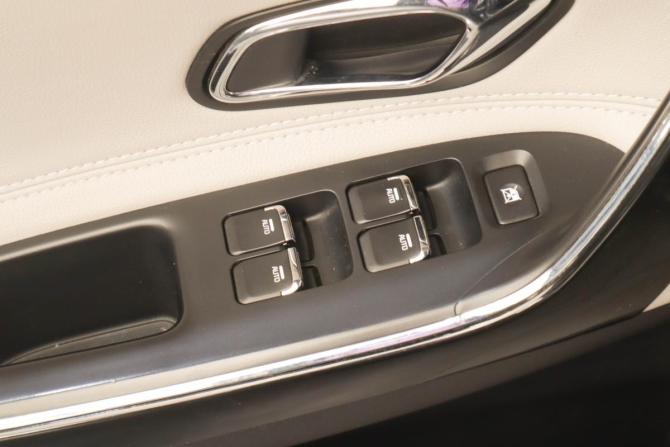 Kia Ceed II с пробегом 2015 года, цена 1 349 000 рублей, 150000 км, хэтчбек, Автокод Объявления