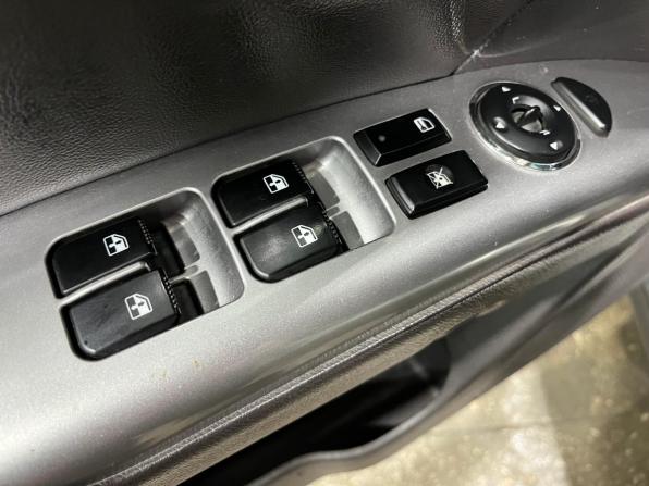 Hyundai Santa Fe II Рестайлинг с пробегом 2010 года, цена 1 174 000 рублей, 252136 км, внедорожник, Автокод Объявления