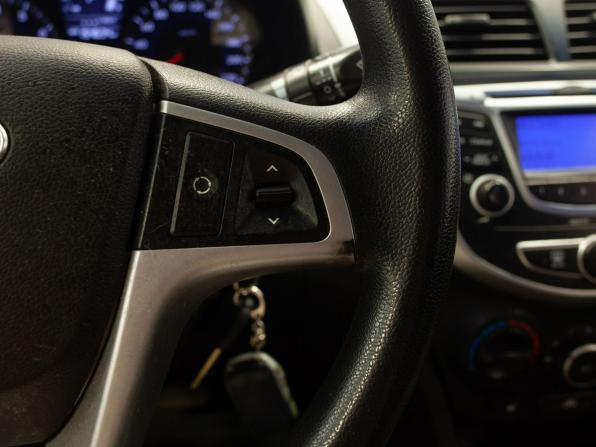 Hyundai Solaris I с пробегом 2011 года, цена 725 000 рублей, 154634 км, седан, Автокод Объявления