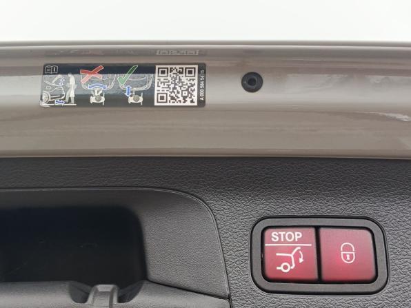 Mercedes-Benz GLS II (X167) Рестайлинг с пробегом 2023 года, цена 15 105 000 рублей, 32066 км, внедорожник, Автокод Объявления