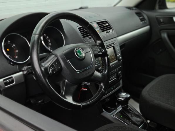 Skoda Yeti I с пробегом 2011 года, цена 910 000 рублей, 173000 км, внедорожник, Автокод Объявления