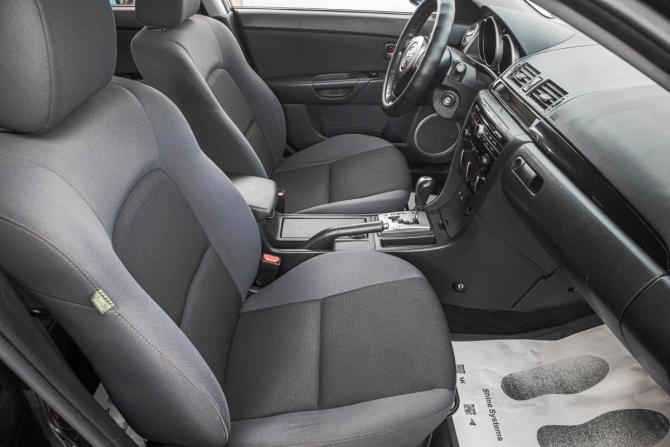 Mazda 3 I (BK) Рестайлинг с пробегом 2008 года, цена 749 000 рублей, 260000 км, седан, Автокод Объявления