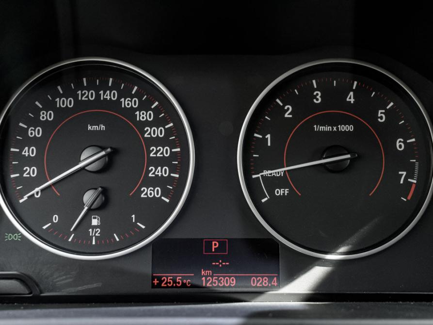BMW 1 серии II (F20/F21) Екатеринбург  - изображение 13