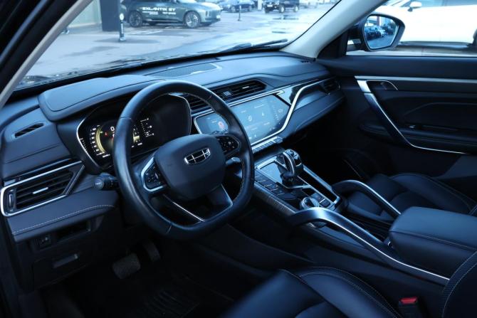 Geely Atlas Pro с пробегом 2022 года, цена 1 745 000 рублей, 96442 км, внедорожник, Автокод Объявления