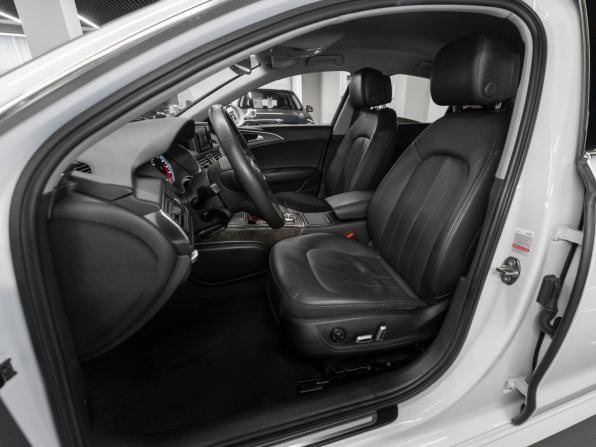 Audi A6 IV (C7) Рестайлинг с пробегом 2018 года, цена 2 920 000 рублей, 70026 км, седан, Автокод Объявления