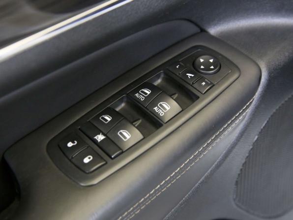 Jeep Grand Cherokee IV (WK2) с пробегом 2013 года, цена 1 745 000 рублей, 224000 км, внедорожник, Автокод Объявления