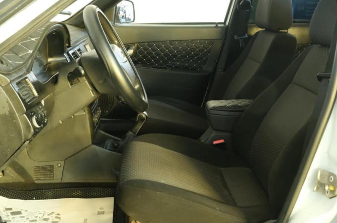 Lada (ВАЗ) Priora I с пробегом 2010 года, цена 349 000 рублей, 209000 км, хэтчбек, Автокод Объявления