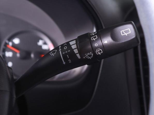 Hyundai H-1 II с пробегом 2011 года, цена 2 130 000 рублей, 153000 км, минивэн, Автокод Объявления