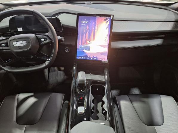 Geely Cityray с пробегом 2024 года, цена 2 425 000 рублей, 18374 км, внедорожник, Автокод Объявления