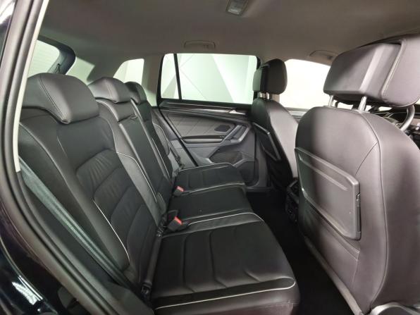 Volkswagen Tiguan II с пробегом 2018 года, цена 3 350 000 рублей, 51866 км, внедорожник, Автокод Объявления