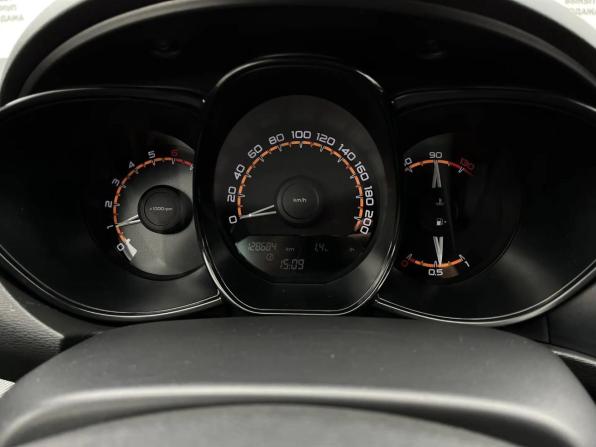 Lada (ВАЗ) Vesta I с пробегом 2019 года, цена 768 000 рублей, 128684 км, седан, Автокод Объявления
