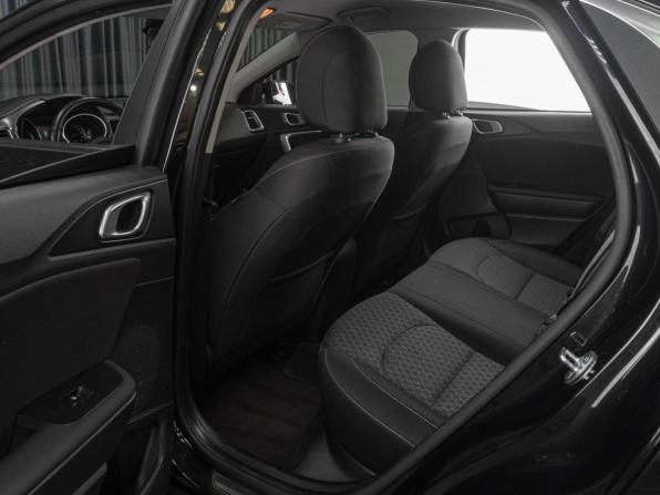Kia XCeed I с пробегом 2020 года, цена 2 049 000 рублей, 113849 км, хэтчбек, Автокод Объявления