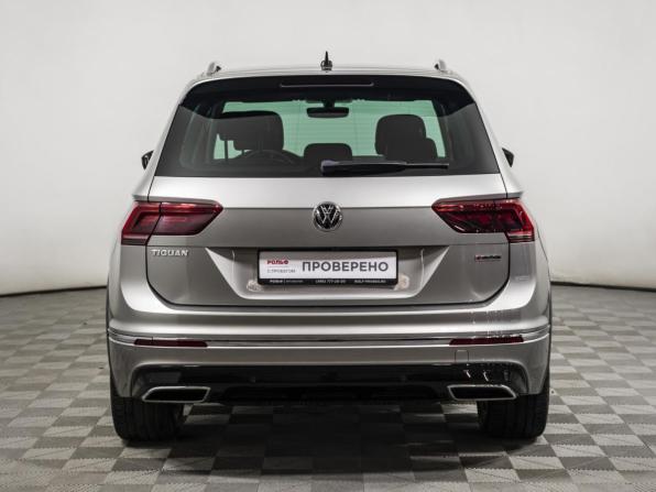 Volkswagen Tiguan II с пробегом 2018 года, цена 3 358 000 рублей, 90300 км, внедорожник, Автокод Объявления