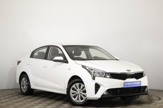 Kia Rio IV Рестайлинг с пробегом 2021 года, цена 999 000 рублей, 82484 км, седан, Автокод Объявления