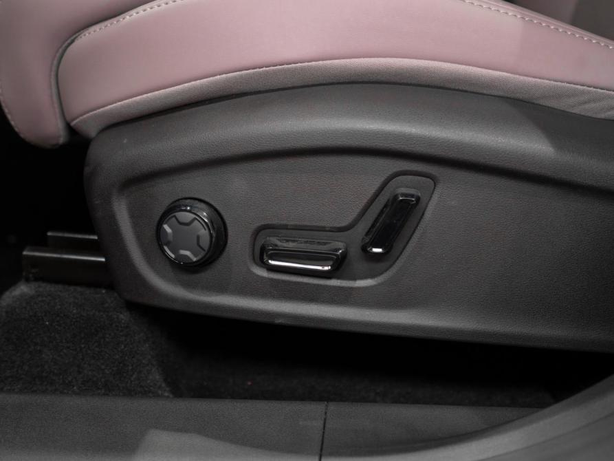 Geely Atlas II Москва  - изображение 25